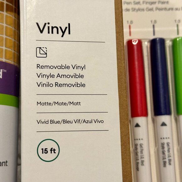 Cricut Bundle Mats Pens Premium Holographic Metallic Heat Transfer Removable - Picture 6 of 10